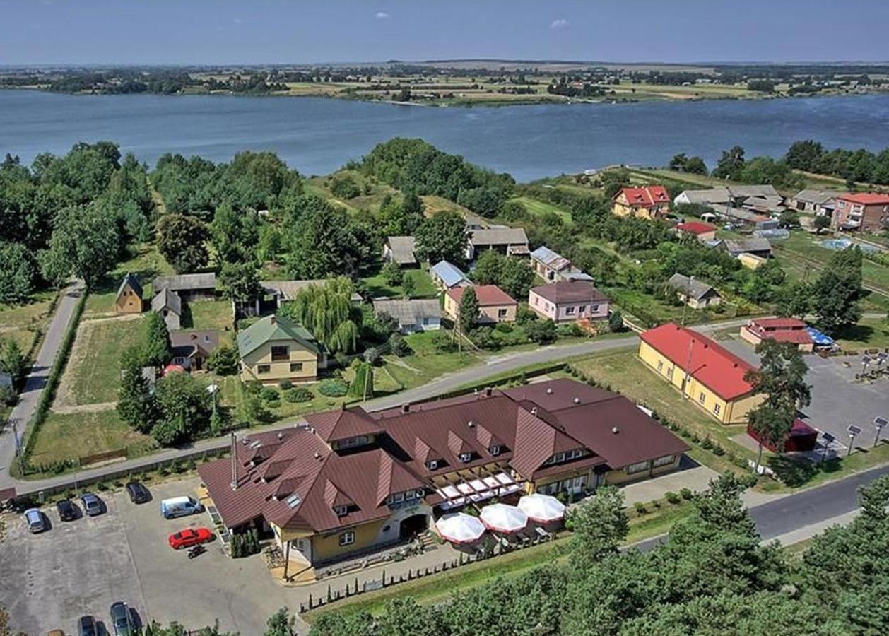 Hotel Marina Nielisz Exterior photo