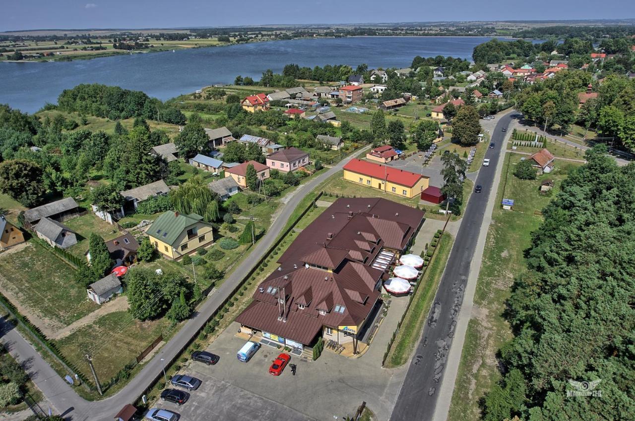 Hotel Marina Nielisz Exterior photo